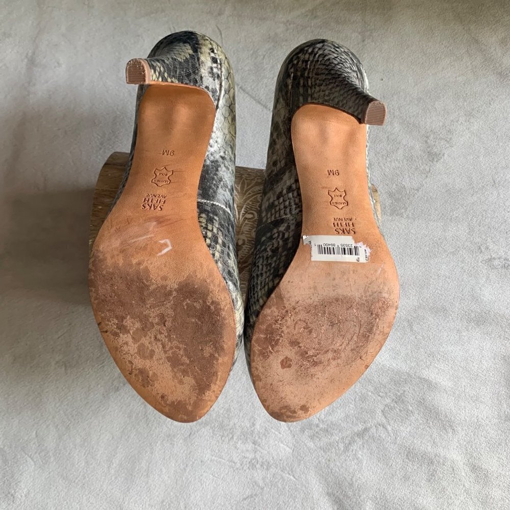 Saks Fifth Avenue SELINA Snakeskin Reptile Pumps 9 - Picture 11 of 16